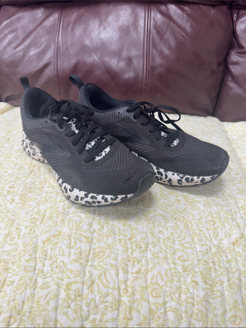 Brooks Women's Black Sneakers with Leopard-Print Midsole